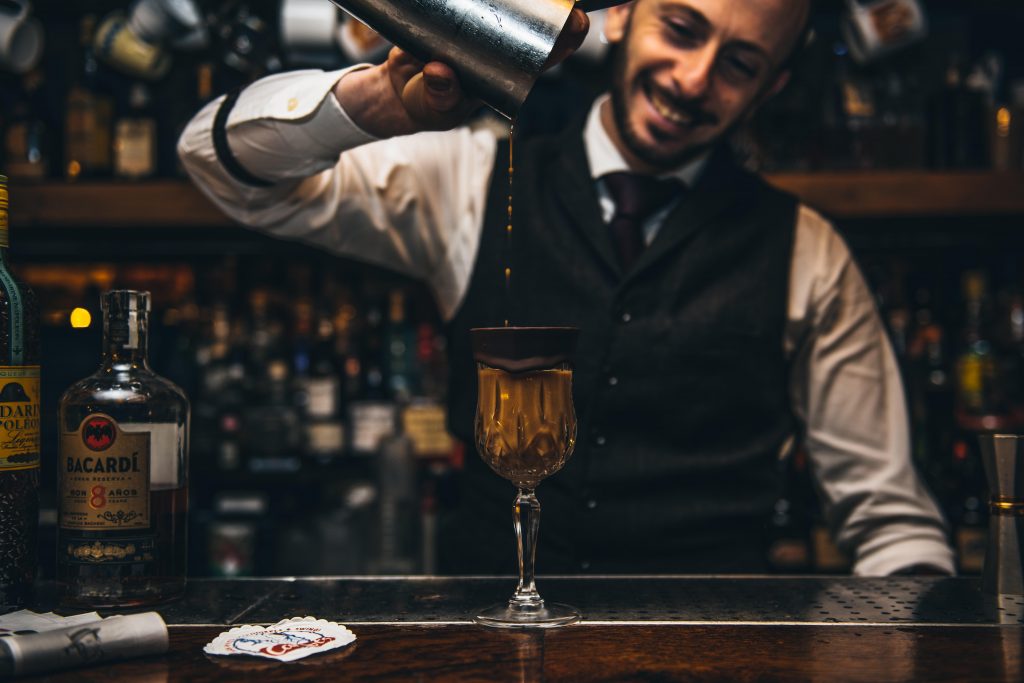 BAR MANAGER A LONDRA - MICHELE VENTURINI - 1 ora e 34 minuti